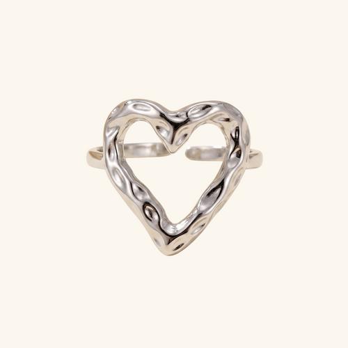 Amore Ring