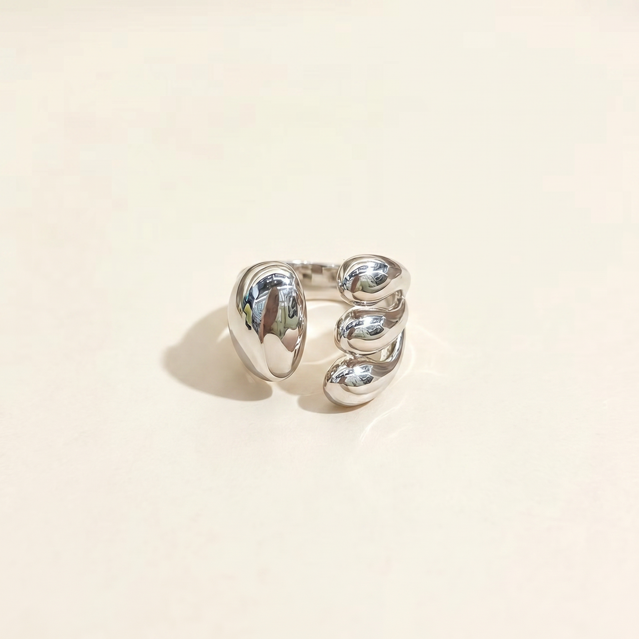 Vesper Ring